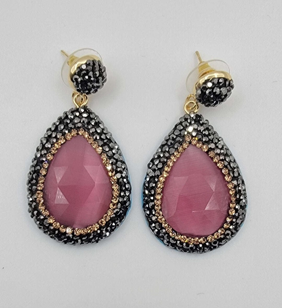 NURA - Stone Pendant Earrings - Zoha Los Angeles