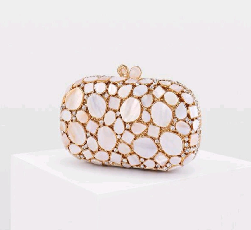 ALISA Shell Clutch