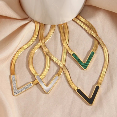 YAMNA V-Shape Chain Necklace
