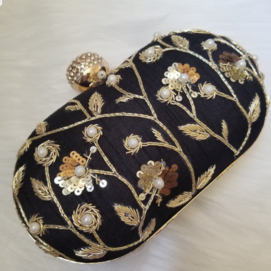 Black Embroidered Clutch - Zoha Los Angeles