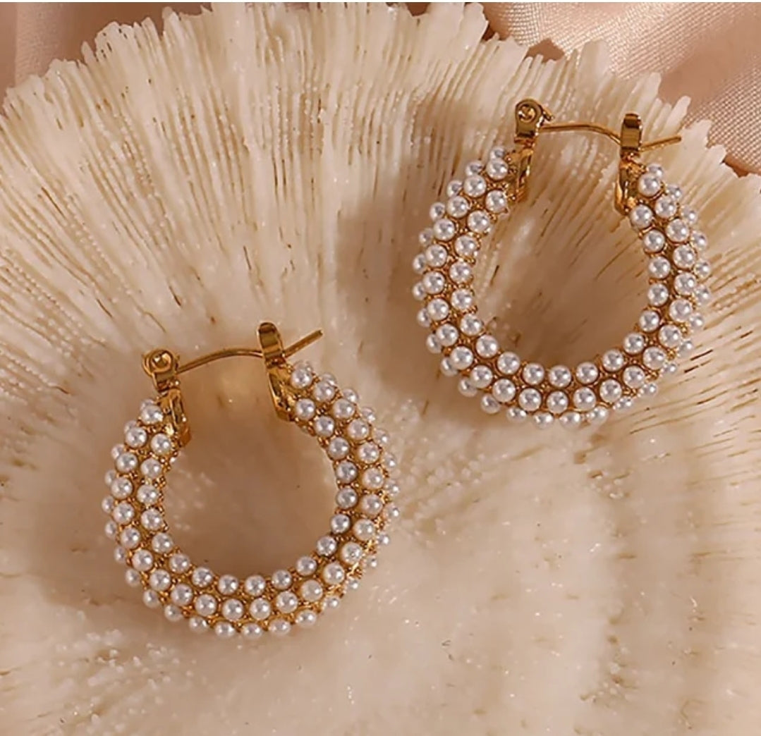 RIDA Pearl Earrings