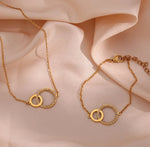 EMMY Circle Necklace